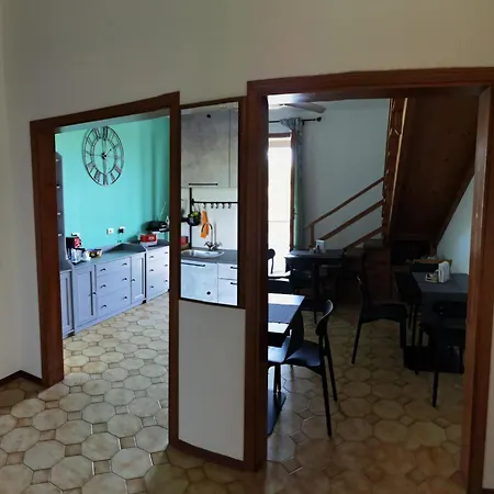 Alojamento de Acomodação e Pequeno-almoço A'la Funtaena